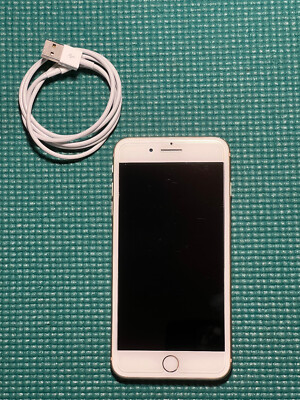 Apple iPhone 8 Plus - 256GB - Gold unlocked A1864 (CDMA + GSM)