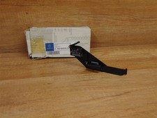 Anti-Theft Alarm System Switch Genuine Mercedes 943 - A9438200310