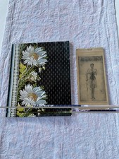 2 Hefte Antik Nachlass Kleider-Modelle und Europäische Textilien 1930? 1974?