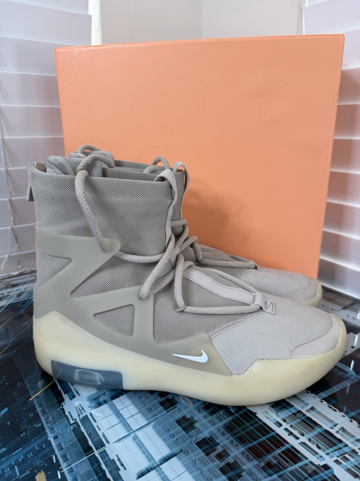 Nike Air Fear of God 1 String Oatmeal AR4237-900 Men’s Size 9 w/ Box