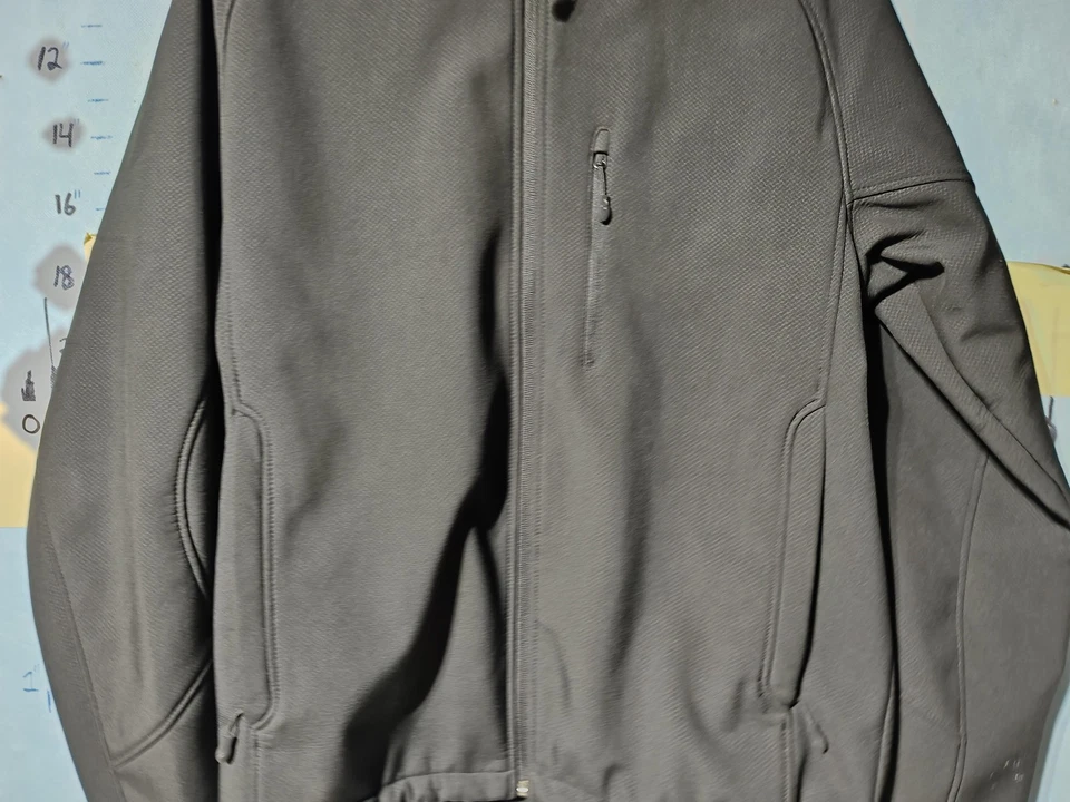 Kirkland Signature Jacket Mens Large Black Softshell Full Zip Fleece Lined Warm - Image 4 of 4