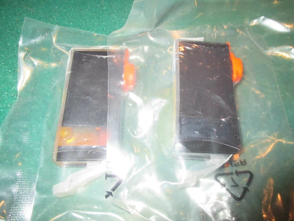 NEW STAPLES COMPATIBLE CANON 221 YELLOW & BLACK INK CARTRIDGES, NIP READY TO GO - Image 2 of 2