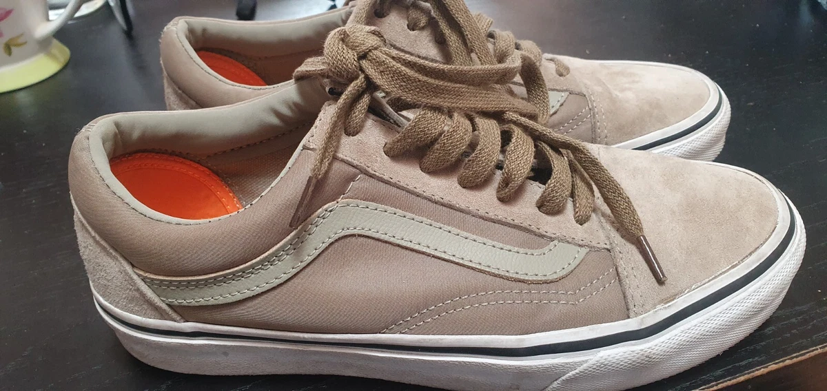 Vans Off The Wall Old Skool Size 5 UK. Euro 37. Great Condition