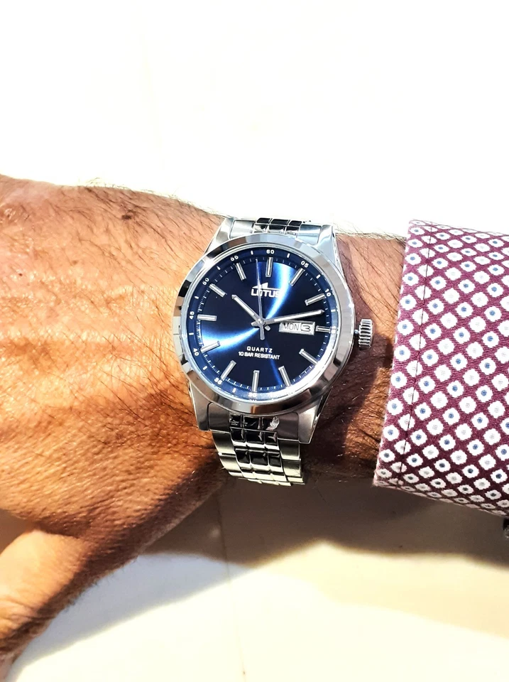 Orologio Uomo Lotus 18670/3 Solo Tempo Con Doppia Data E Cinturino Acciaio - Immagine 2 di 3