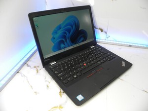 Lenovo 13 Laptop i3 7. Gen 8GB RAM 128GB SSD GETRAGEN TASTATUR WINDOWS 11 #T7A