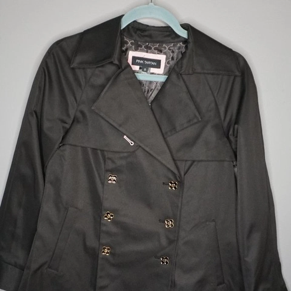 Pink Tartan Women's Coat Sophia Pleated Oversized Trench in Black size 0 $595 - Image 2 of 4