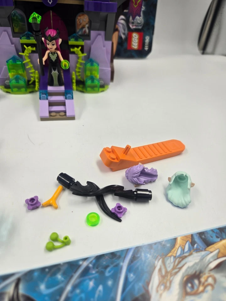 LEGO Elves: Ragana's Magic Shadow Castle (41180) 100% Complete with Instructions Foto 4 de 4