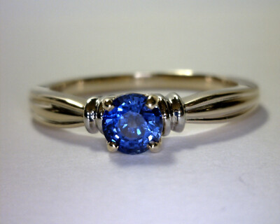 10K YELLOW/WHITE GOLD RING, 0.69 CT ROUND BLUE SAPPHIRE,NATURAL EARTH MINED