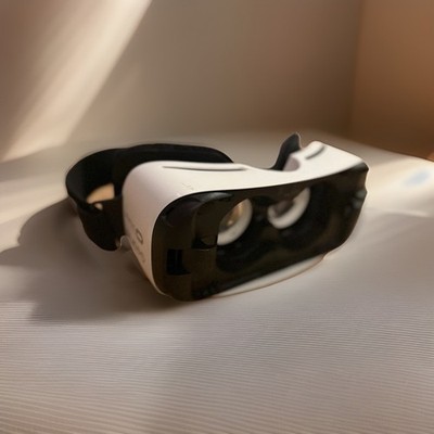 Samsung Gear Virtual Reality SM-R322 Headset