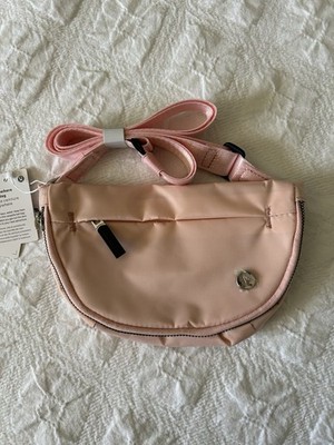 Lululemon Pink Belt Bag / Fanny Pack NWT   Everywhere Belt Bag Style. NWT