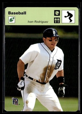 2005 Leaf Sportscasters 50 Green Fielding-Ball Ivan Rodriguez 01/50 Tigers #20