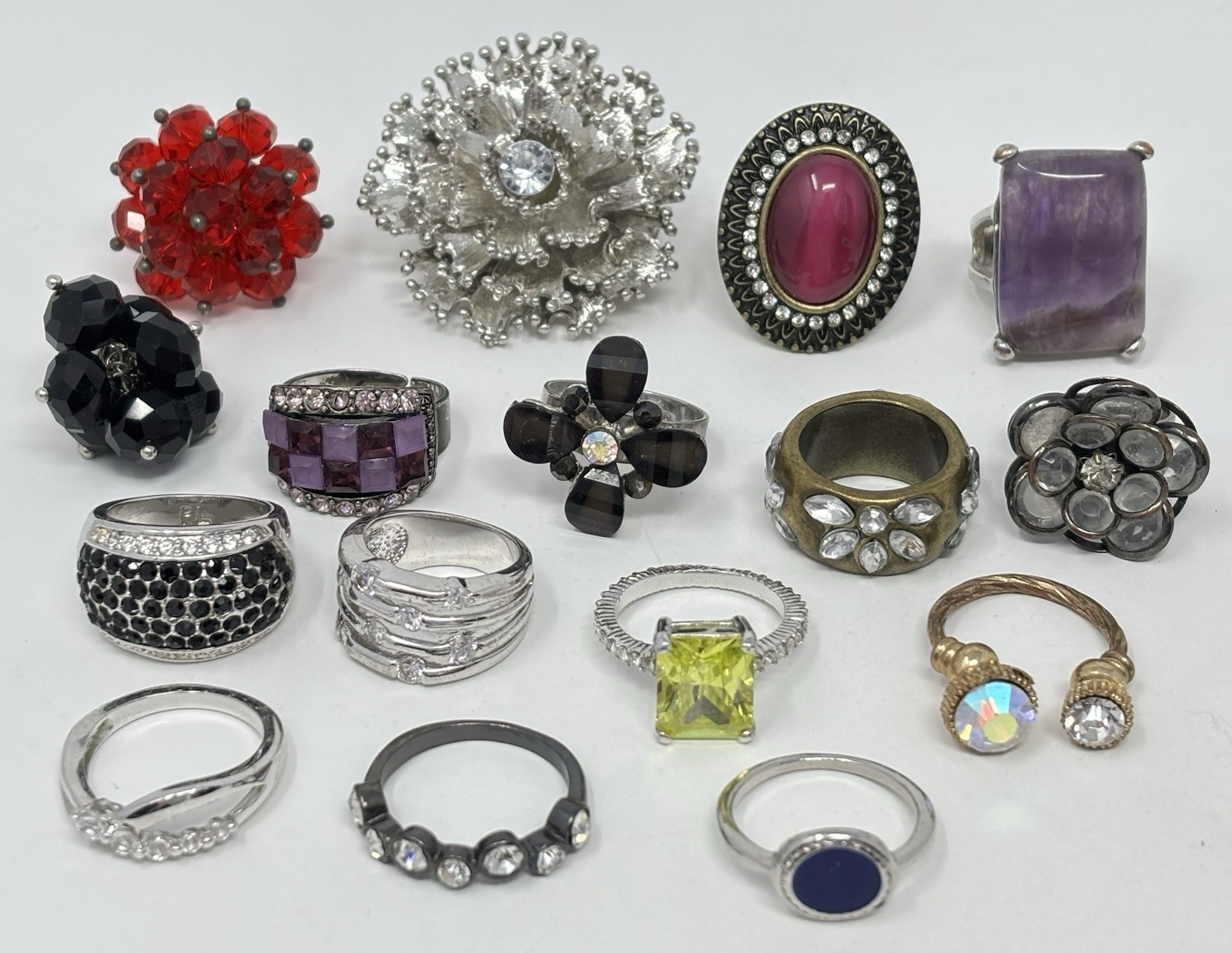 Chunky Rhinestone Statement Costume Cocktail Ring… - image 1