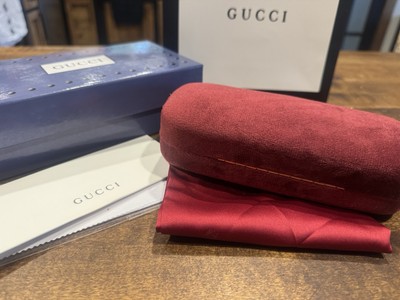 New Genuine Red Gucci Sunglasses Hard Case Clam Shell w/ All  display picture 2