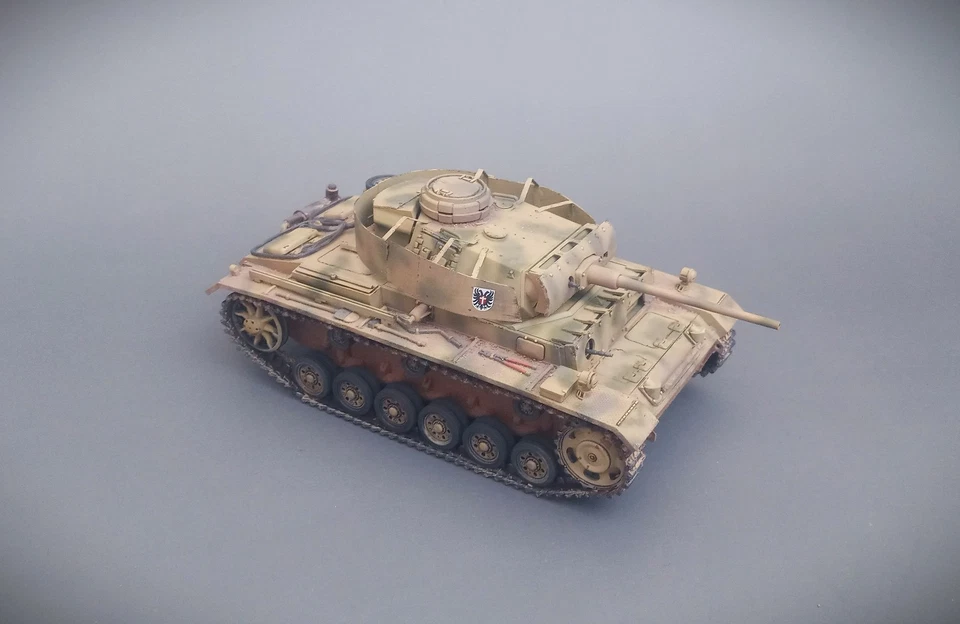 Pro Built Panzer III M, 2. Panzer Division,  Kursk 1943  1/48 - Image 2 of 4