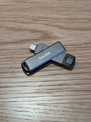 Pendrive USB-Flash-Laufwerk SanDisk iXpand Flash Drive Luxe 64GB Lightning USB-C