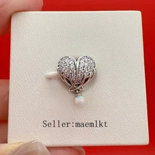 New 925 Sterling Silver Sparkling Angel Wings & Heart Charm,792980c01