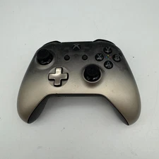 Xbox One Wireless Controller Phantom Black Special Edition W/ Rechargeable Batt