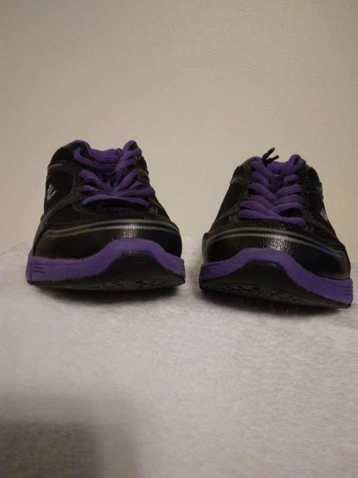 Zapatos Fila Para Mujer Talla 8.5 Negro/Púrpura Deportivos Nuevos Sin Caja Foto 2 de 4
