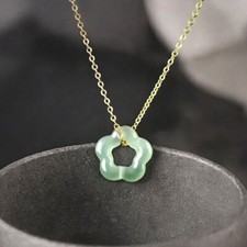 Natural Green Jade Floral Pendant Healing Dainty Women Girl Necklace Xmas Gift