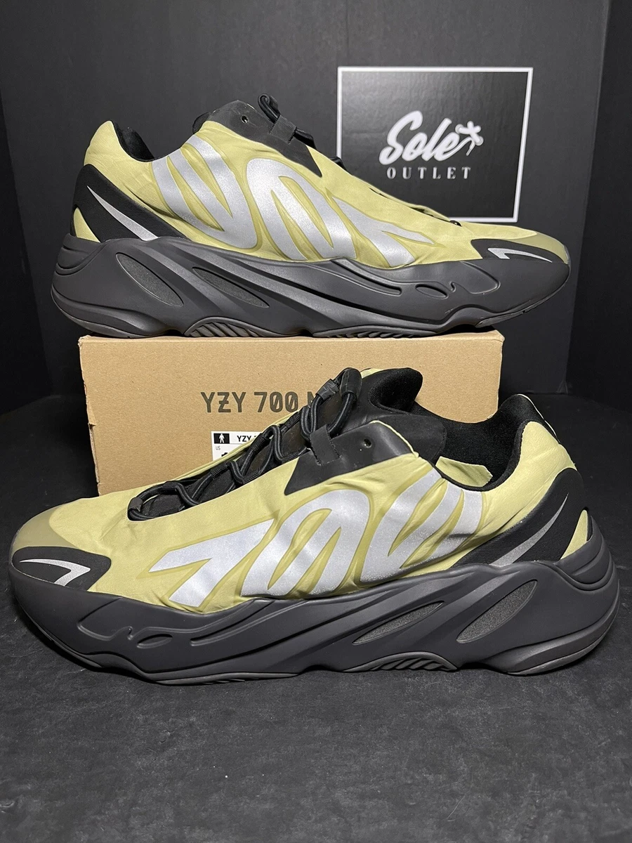Yeezy Boost 700 MNVN Resin Men s Size 14.5 GW9525 OG ALL FAST SHIPPING