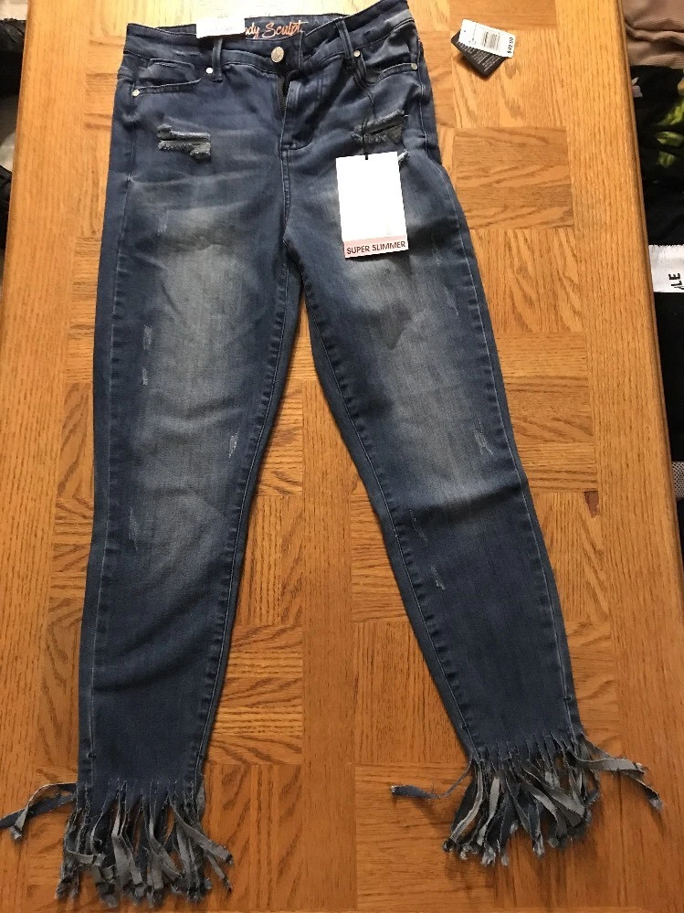 Celebrity Pink Womens Body Sculpt Jeans Size 3 26 0040