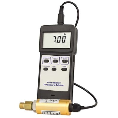Traceable 3165 Pressure/Vacuum Gauge w/ Lutron PS100-2Bar Pressure Transducer