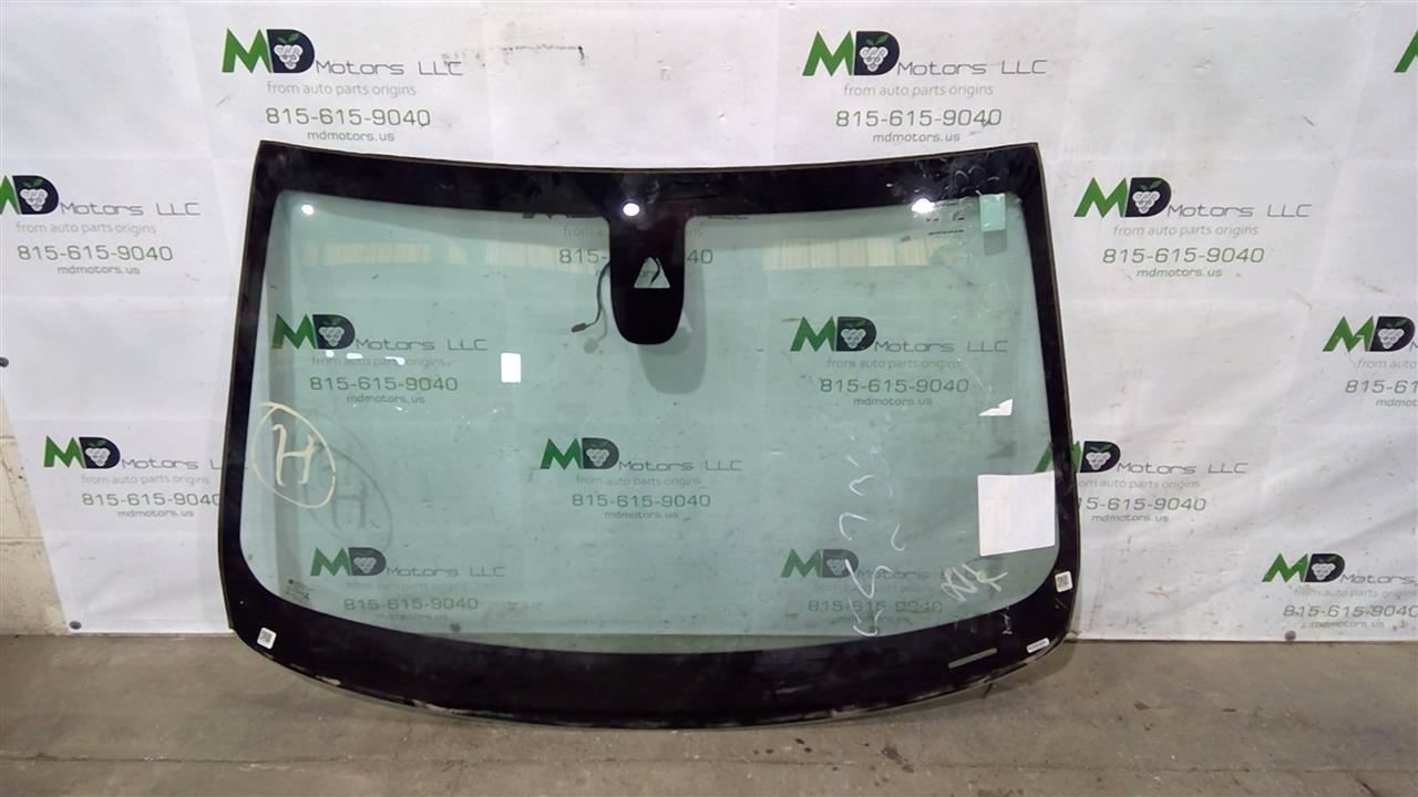 2019-2021 GMC TERRAIN FRONT WINDSHIELD GLASS OEM 84244790