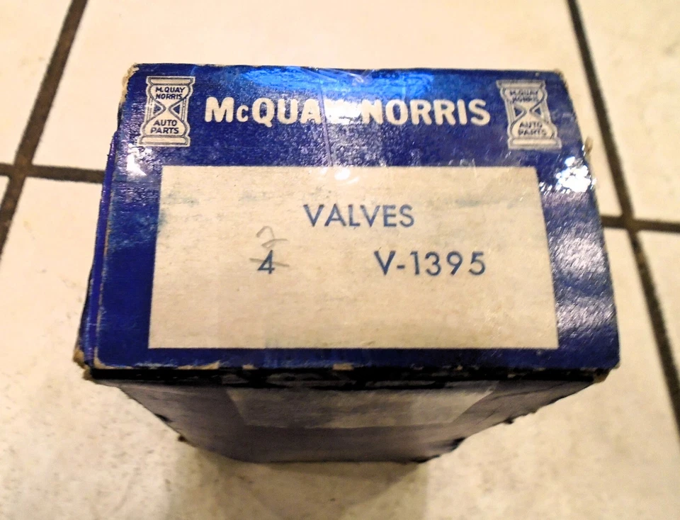 Válvulas de escape Ford Tractor 1948-1952 (4) 8N 8NAN 1949 1950 1951 Foto 2 de 4