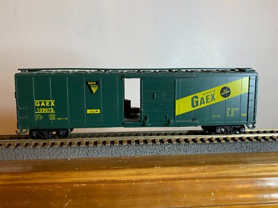 ATHEARN #????  G.A.E.X. ''Damage Free'' 50' AAR Box Car #109075 Built-up H.O. 1:87