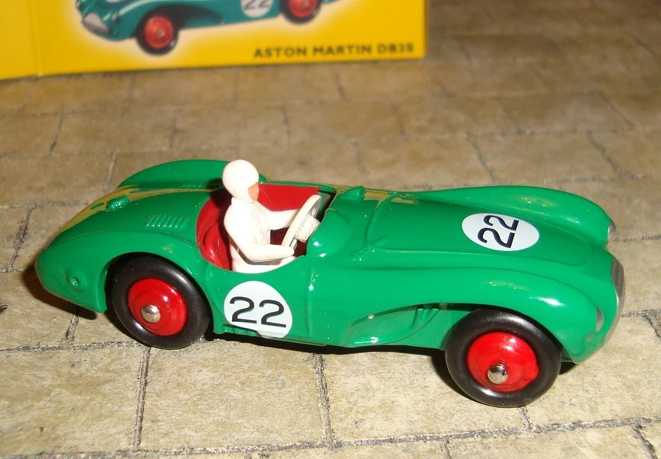 COCHE ASTON MARTIN DB3S - DINKY TOYS 110 - REPRODUCCIÓN DEAGOSTINI c2018 Foto 3 de 4