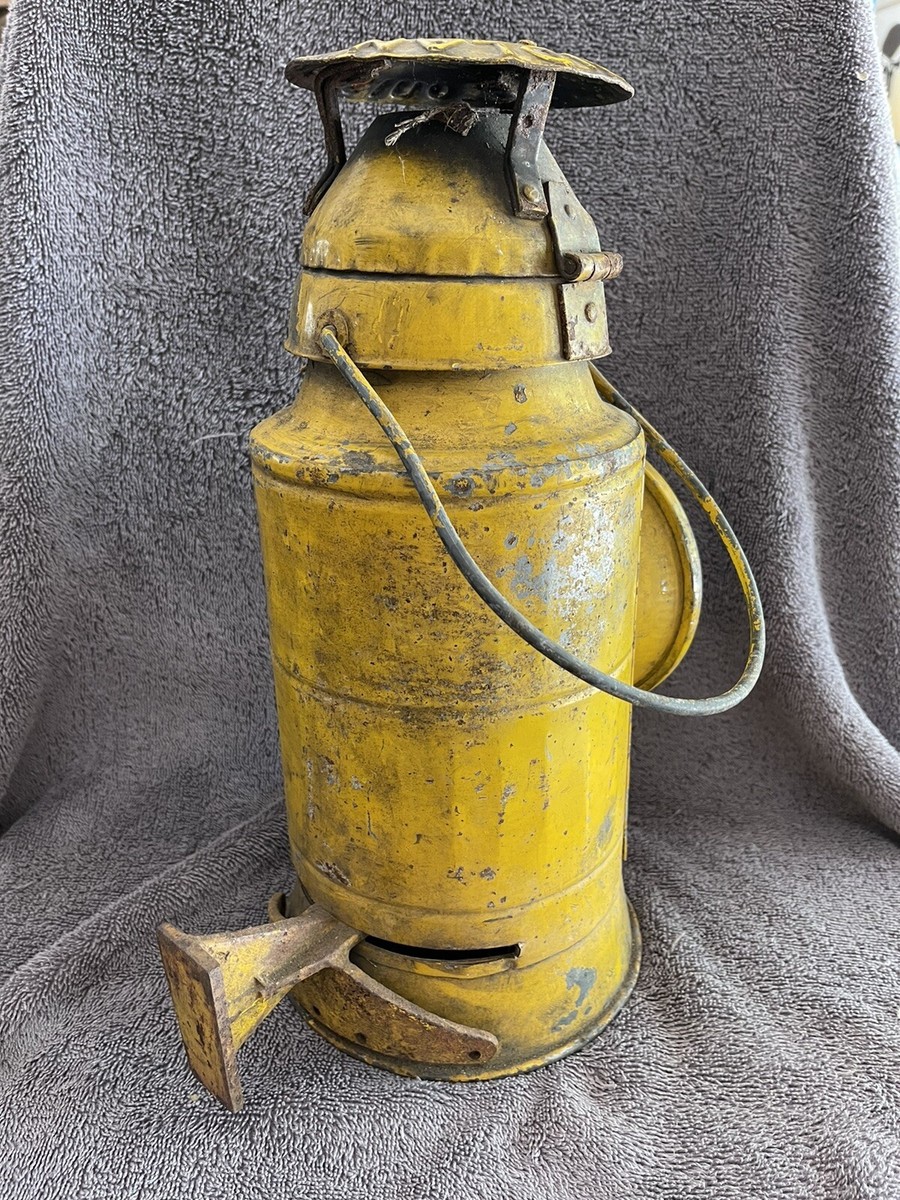 Old Vintage Handlan St. Louis Railroad Lantern Red Glass