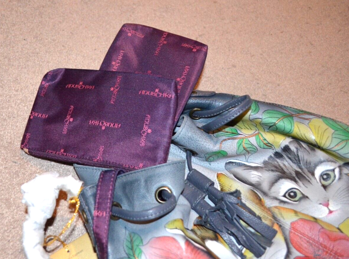 Anuschka leather handbag or shoulder bag - image 6