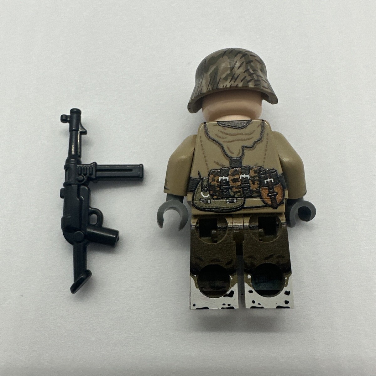 Lego Minifigure - WW2 Schutzstaffel Kharkov Solider #5 - TMC - MP