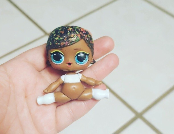 LOL Surprise Dolls Lights Glitter Series Rare Drip Drop