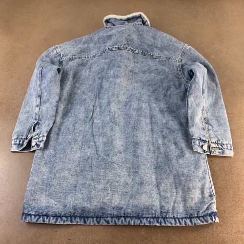 Boohoo Blue Women's US Size 4 Oversized Acid Wash Fleece Lined Denim Jacket NWT - Picture 4 of 9