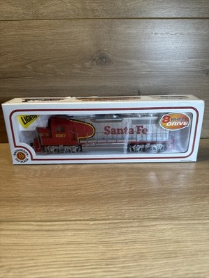Bachmann 63502 HO SCAle Santa Fe EMD GP 40 Diesel Locomotive #6067
