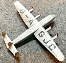 مقتنيات DINKY TOYS