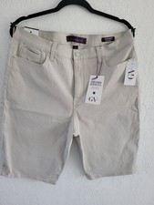 Gloria Vanderbilt WOMANS Amanda BERMUDAS Size 14R NEW WITH TAGS