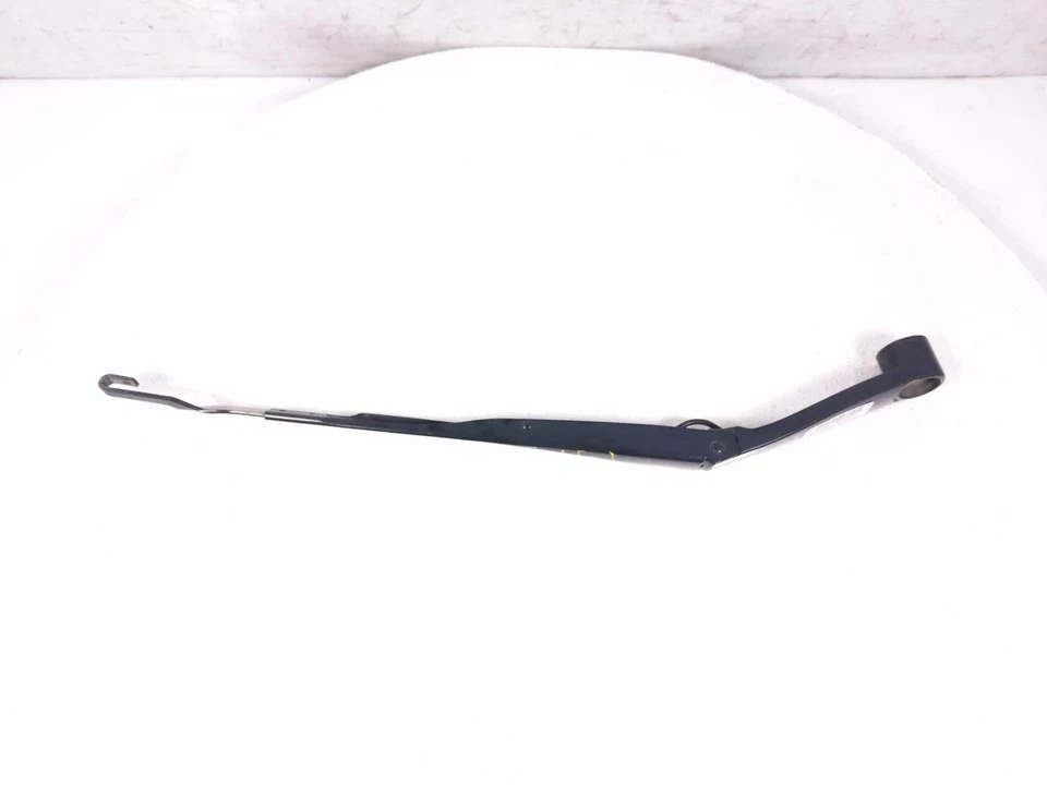 2018-2023 Kia Stinger Left Driver Windshield Wiper Arm 98311-J5000 - Image 2 of 4