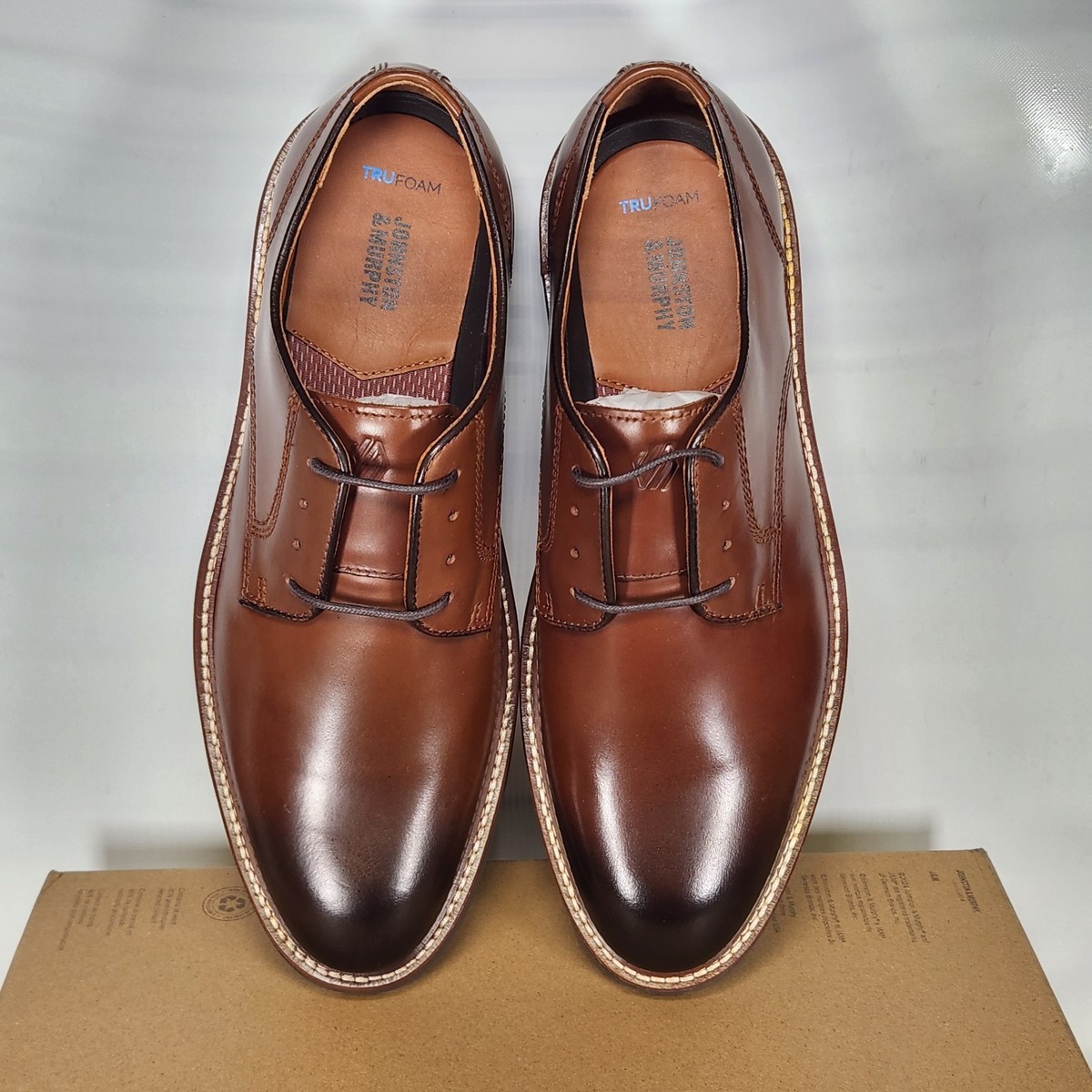 Size 11.5 - Johnston & Murphy Upton Plain Toe - Mahogany 