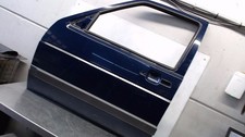 VW Golf 19 E Tür vorn L Bj 1991 Farbe Blau