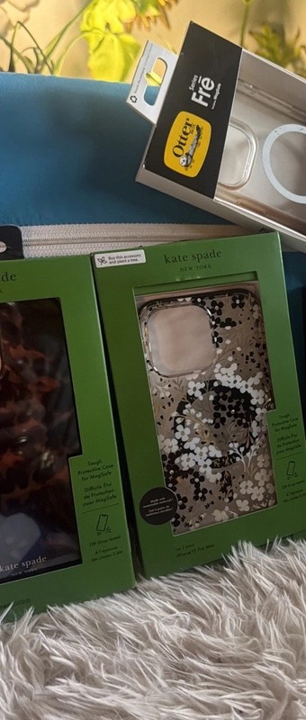 Lot Of 2 , 15 iPhone Pro Max Cases 