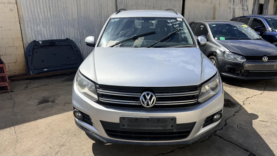 VOLKSWAGEN TIGUAN 5N 05/2008-08/2016 HEATER FAN MOTOR VALo - image 2 of 4