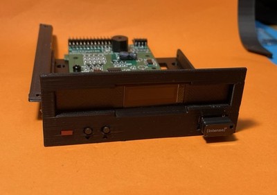 GOTEK USB Laufwerk (intern) für Amstrad Schneider CPC 6128 oder 664 + USB Stick