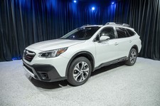 2020 Subaru Outback Limited XT CVT SUV