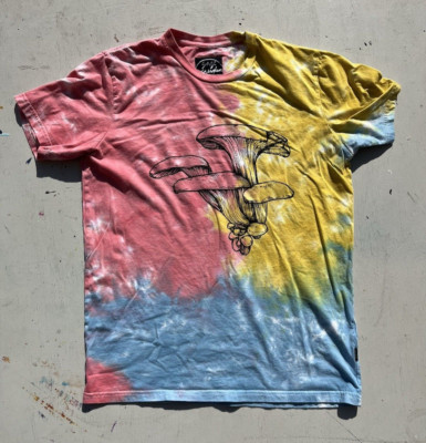 Men's Sage Vaughn x RVCA T-Shirt Multicolor Mushroom S Fungus DMT 3rd Eye Trippy