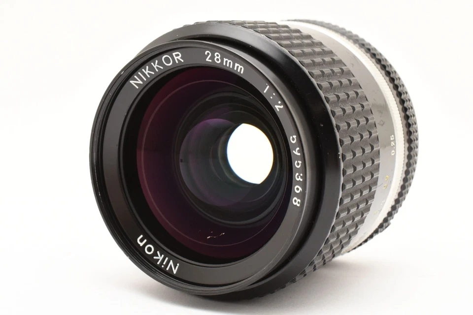 [CASI COMO NUEVO] Lente gran angular Nikon Ai-s AIS Nikkor 28 mm f/2 MF para montaje F JAPÓN Foto 4 de 4