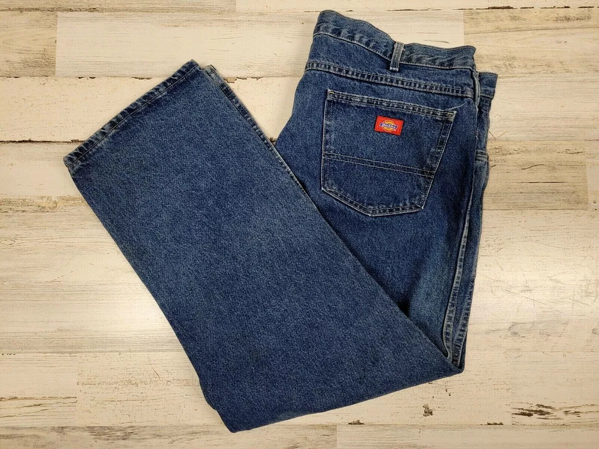 Men s Dickie Blue Jeans size 44 x 30 Denim pants b9