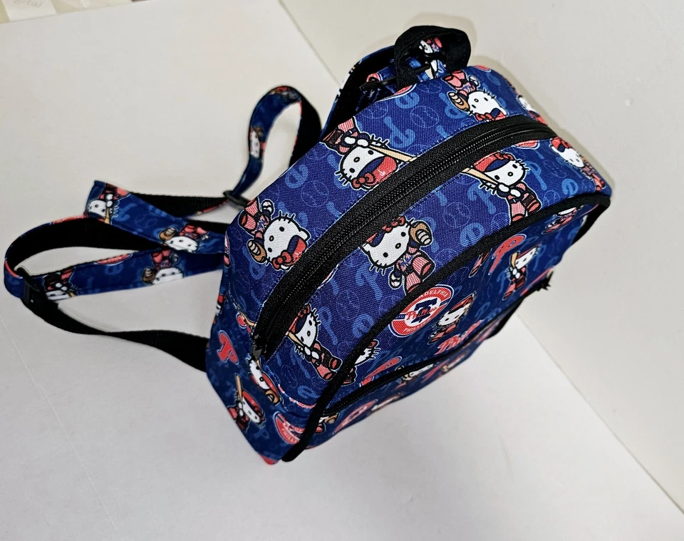 MINI MOCHILA HELLO KITTY PHILADELPHIA PHILLIES  Foto 3 de 4