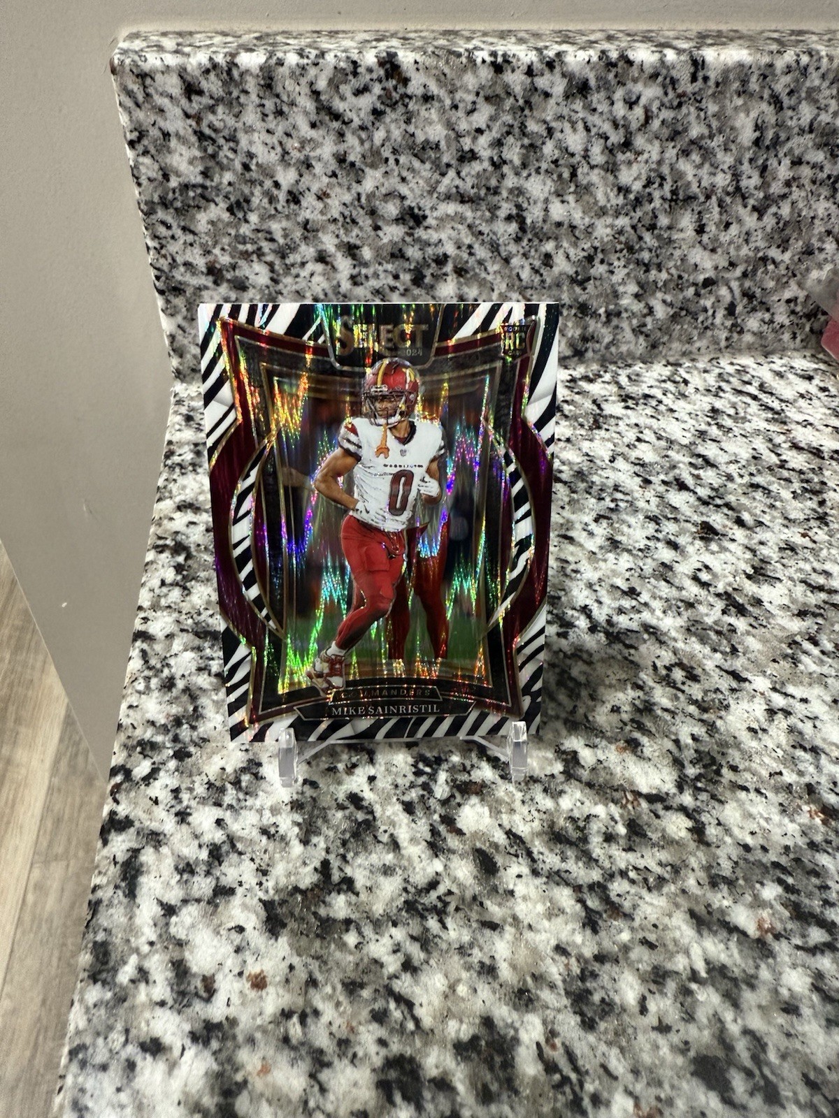 Picture 1 of 2